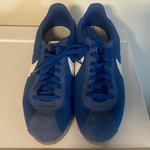 Nike blue shoes